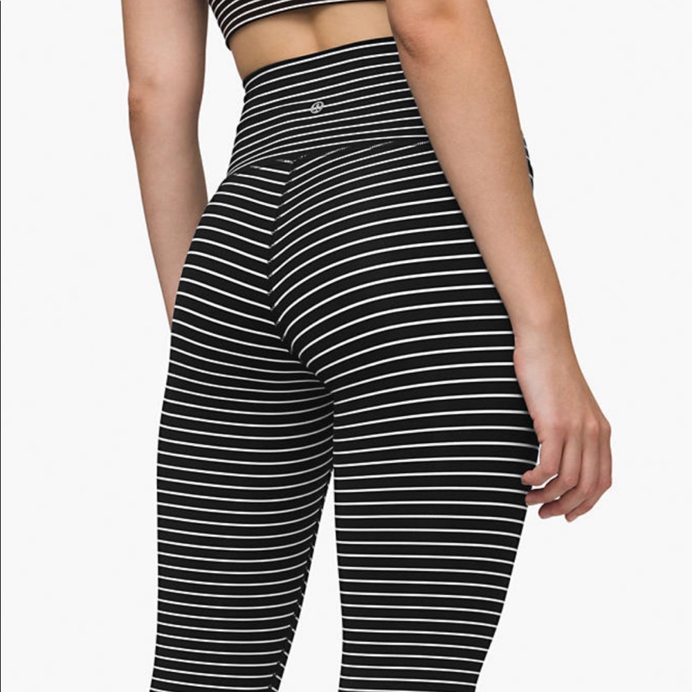 Wunder Under HR Tight 28” Luxt Lululemon Leggings